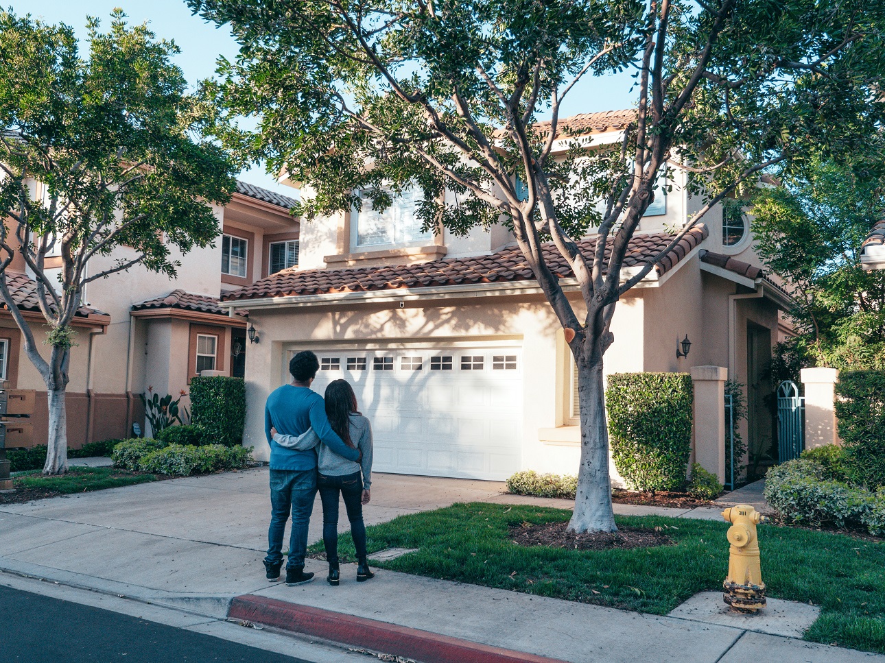 What is House Sitting - 5 Things Homeowners Should Know