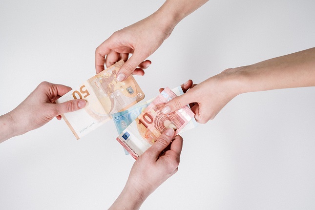 Exchanging currency